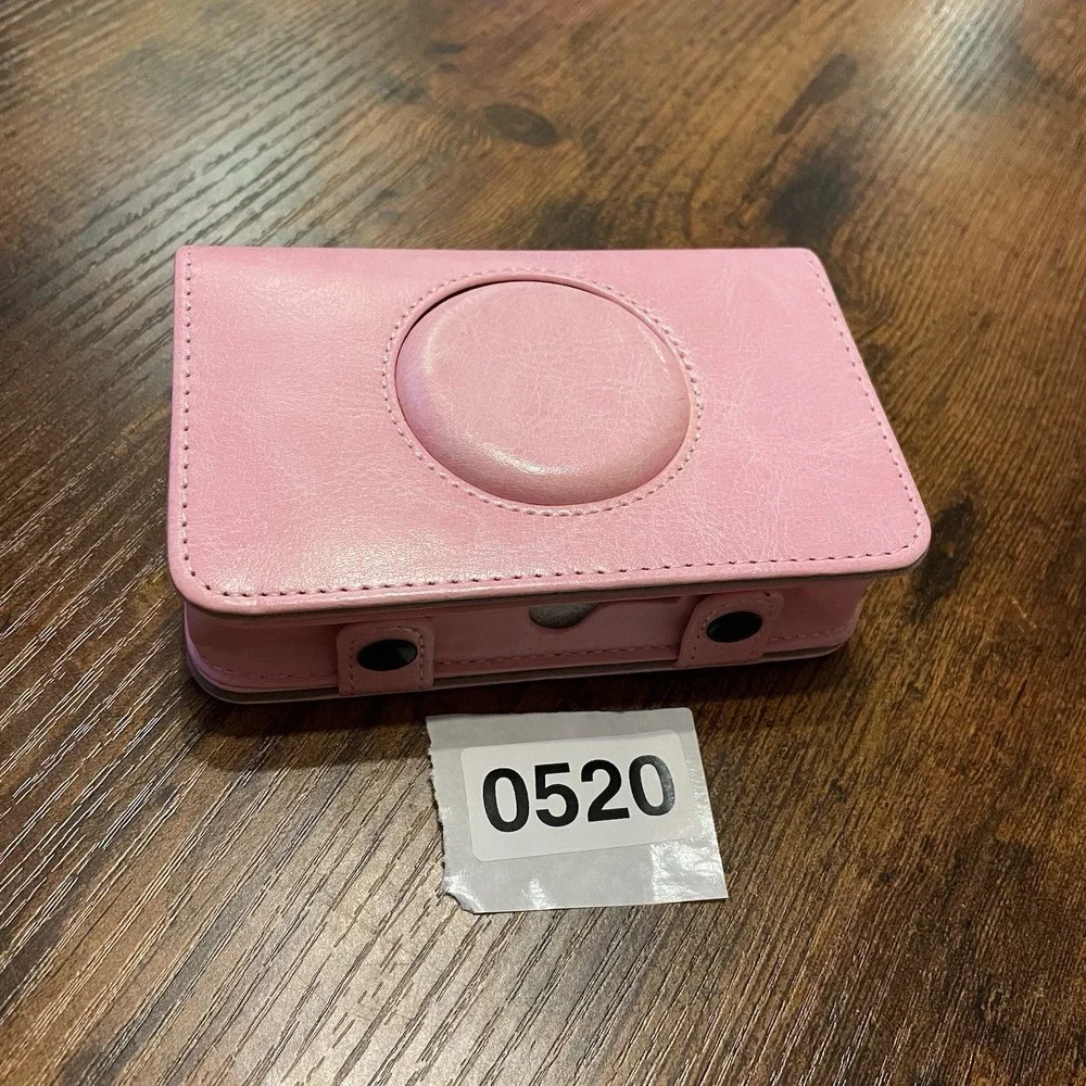 The Unbranded Brand case fujifilm